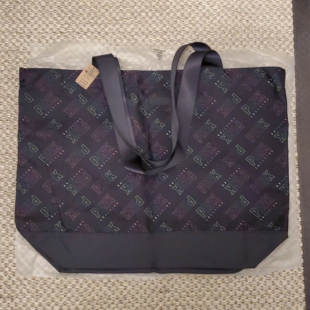 PINK Victoria Secrets Weekend Bag